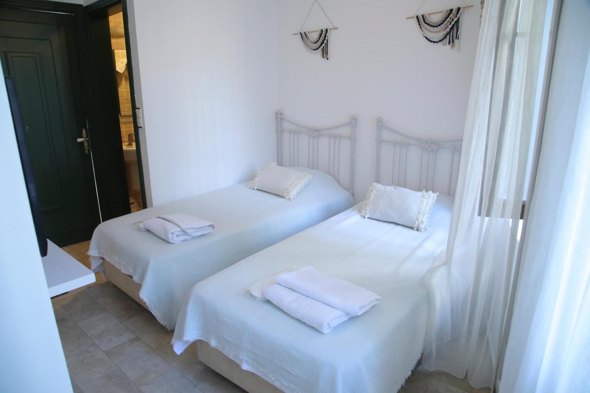 Apaz Alacati Hotel Çeşme Εξωτερικό φωτογραφία